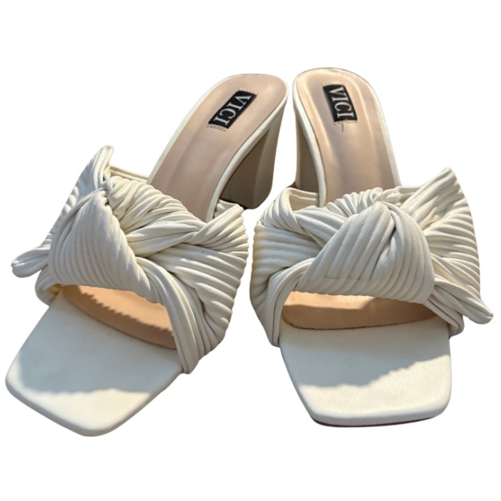 Vici Colette Pleated White Faux Leather Knotted Block Heel Square Toe Mules